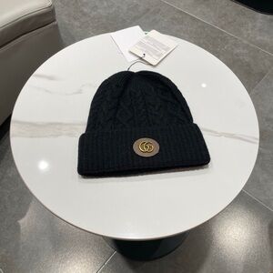 Gucci Women’s Knit Beanie Hat